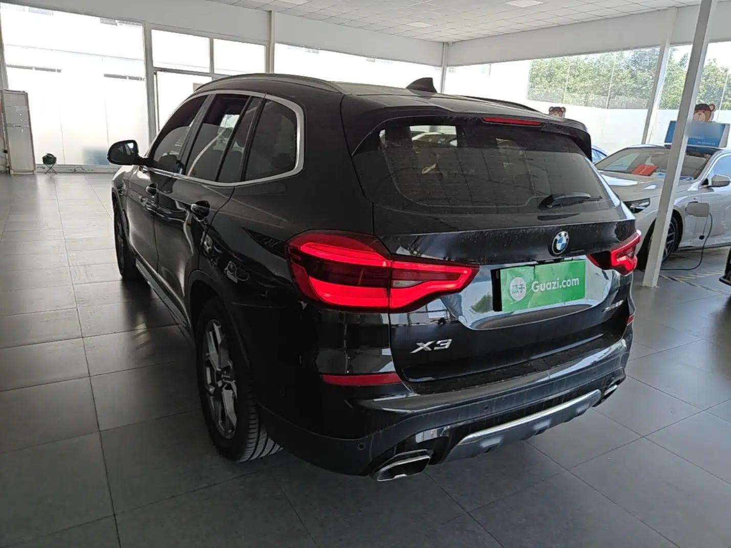 BMW X3 2020 xDrive28i Luxury Package — миниатюра 4