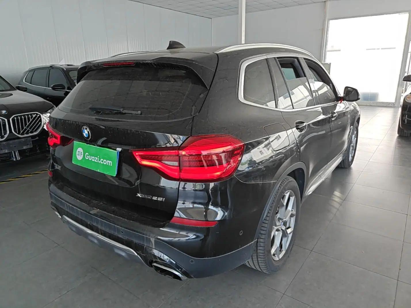 BMW X3 2020 xDrive28i Luxury Package — миниатюра 6