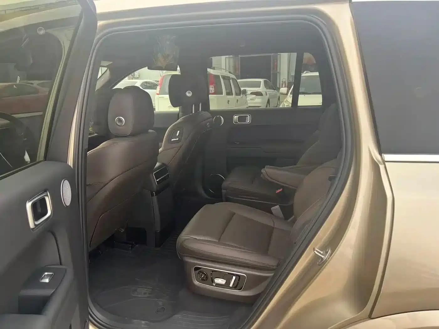 Li Auto L9 2022 Max — миниатюра 6
