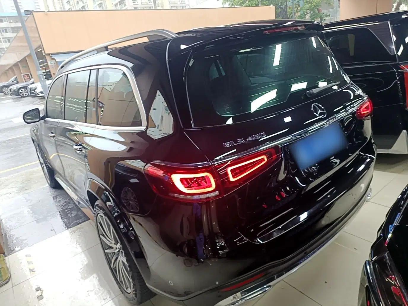 Mercedes-Benz GLS 2023 Second Facelift GLS 450 4MATIC Luxury Edition — миниатюра 4