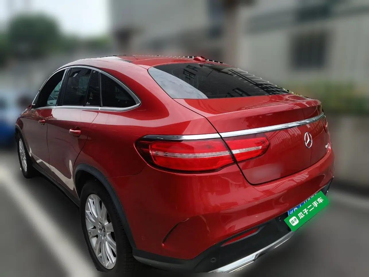 Mercedes-Benz GLE Coupe 2017 GLE 320 4MATIC Coupe SUV — миниатюра 4