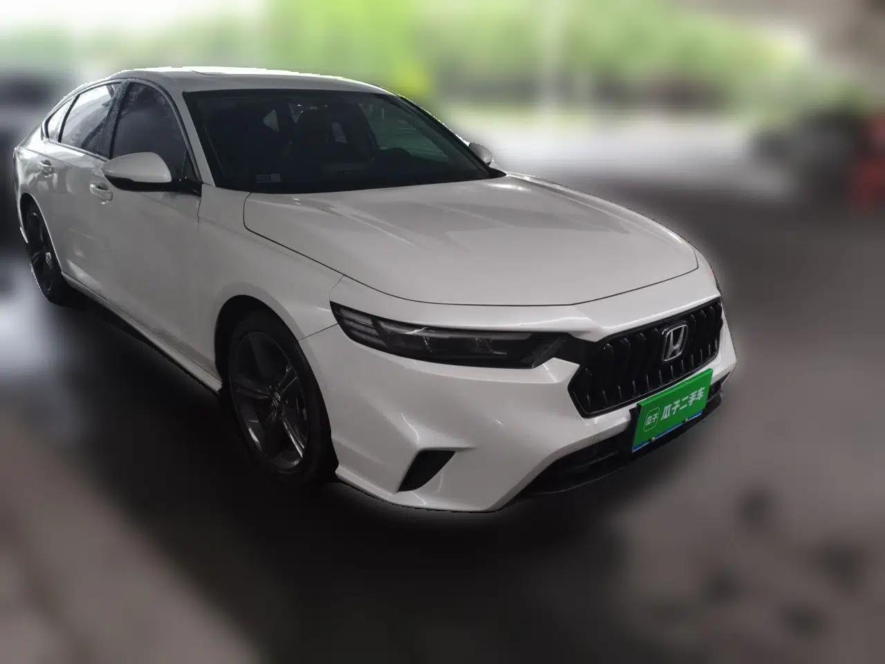 Honda Inspire 2023 260TURBO Elegant Edition — миниатюра 3