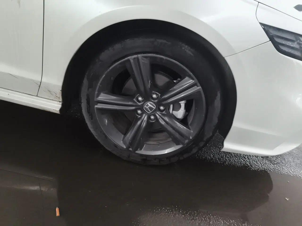 Honda Inspire 2023 260TURBO Elegant Edition — миниатюра 8