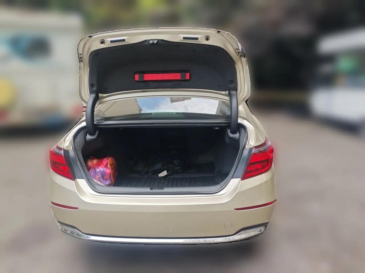 Honda Inspire 2019 Rui Hybrid 2.0L Jing Shang Edition China V Emission Standard — миниатюра 19