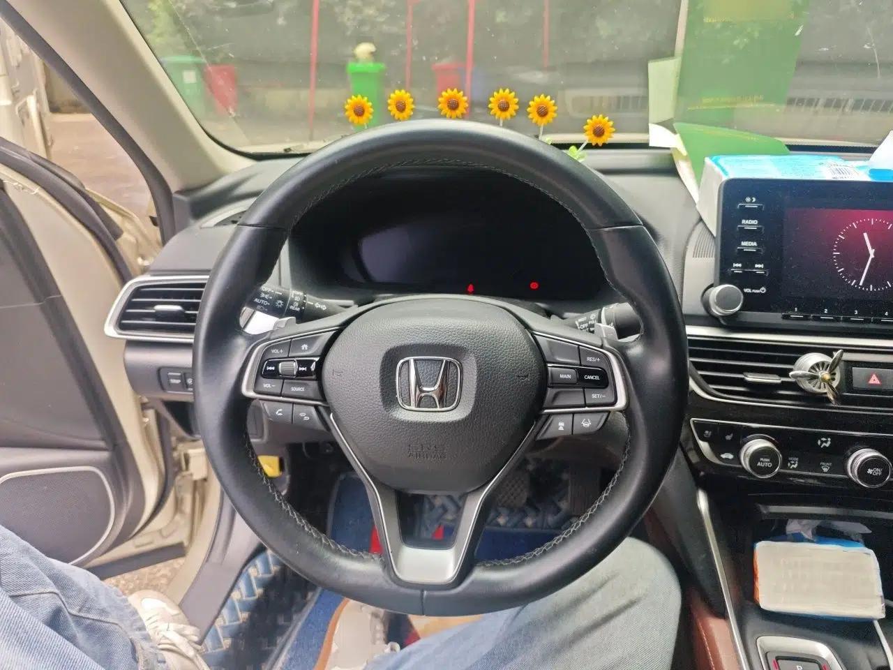 Honda Inspire 2019 Rui Hybrid 2.0L Jing Shang Edition China V Emission Standard — миниатюра 10