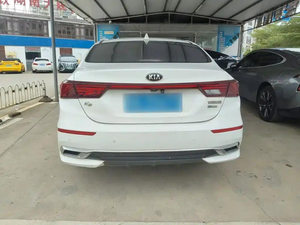 Kia K3 2020 1.5L CVT Fashion Edition — миниатюра 13