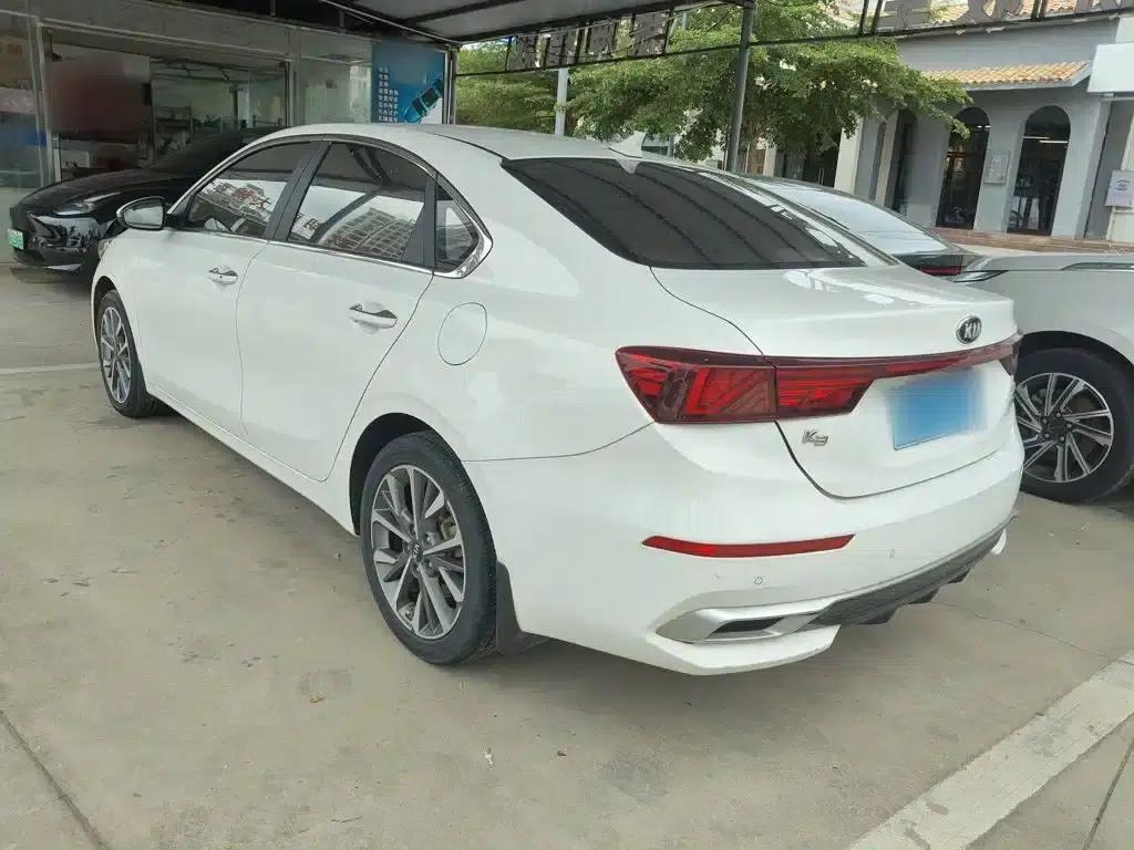 Kia K3 2020 1.5L CVT Fashion Edition — миниатюра 14