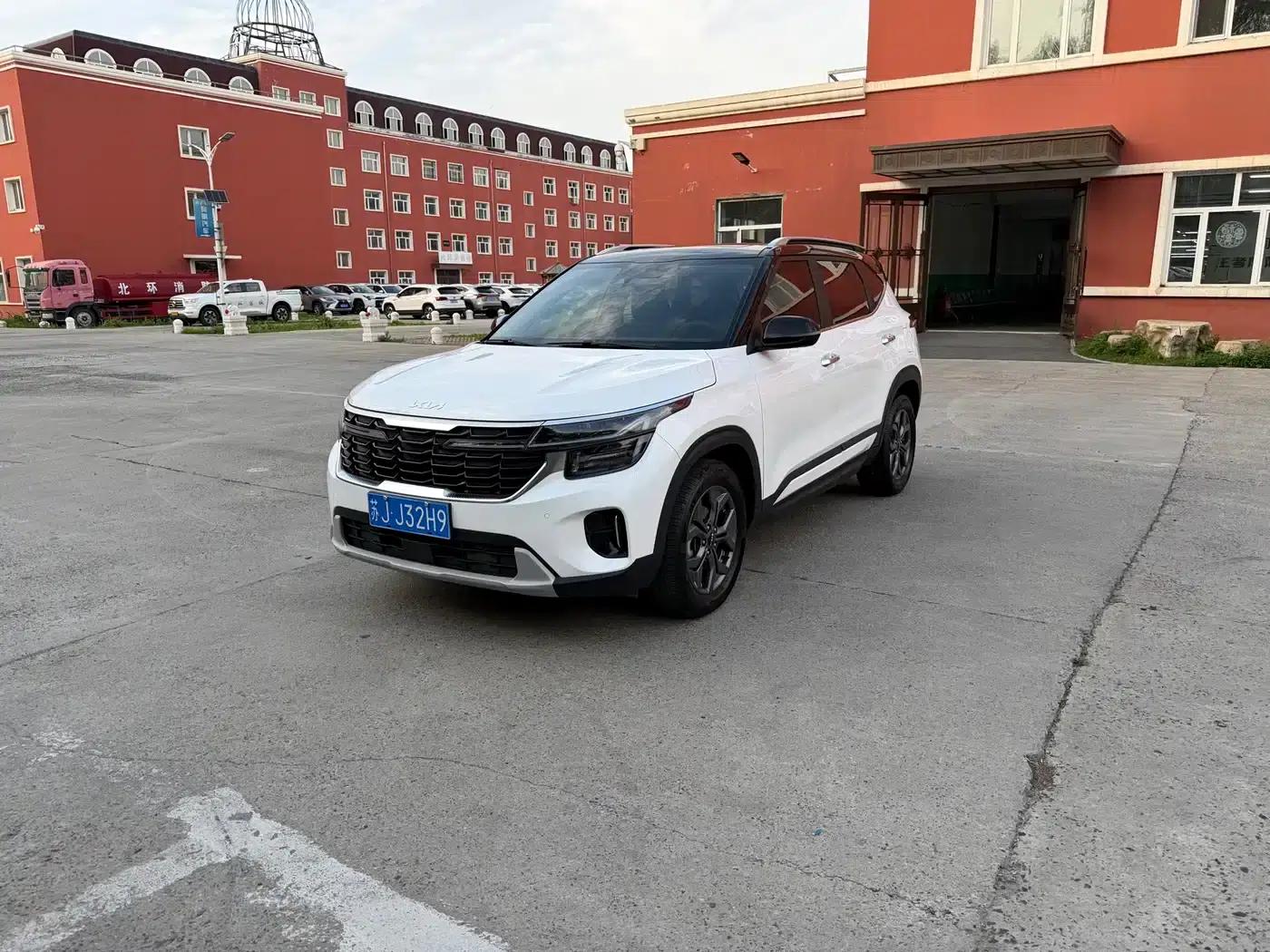 2023 Citroën Cytus 1.5L CVT Luxury Edition — миниатюра 1