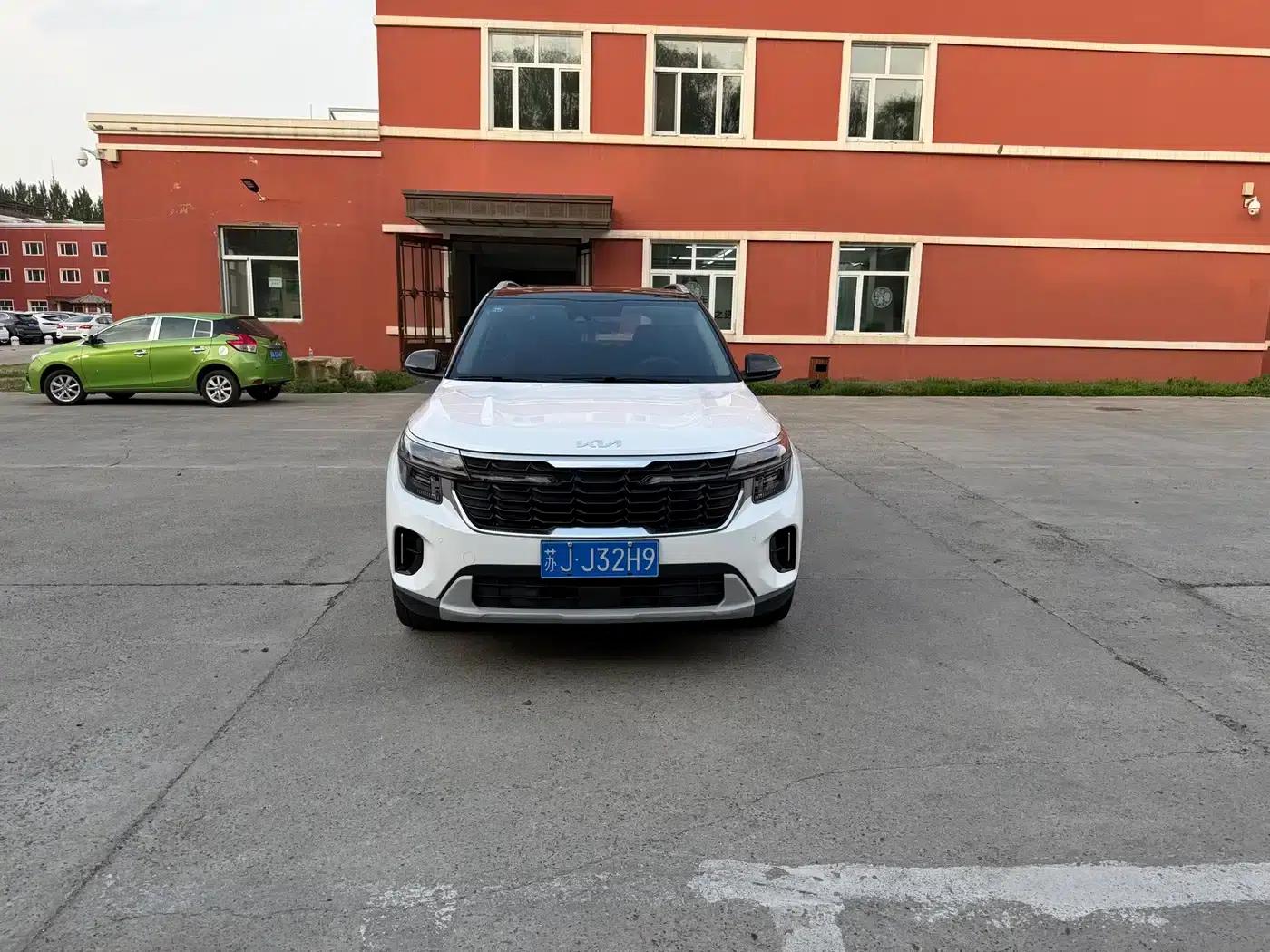 2023 Citroën Cytus 1.5L CVT Luxury Edition — миниатюра 2