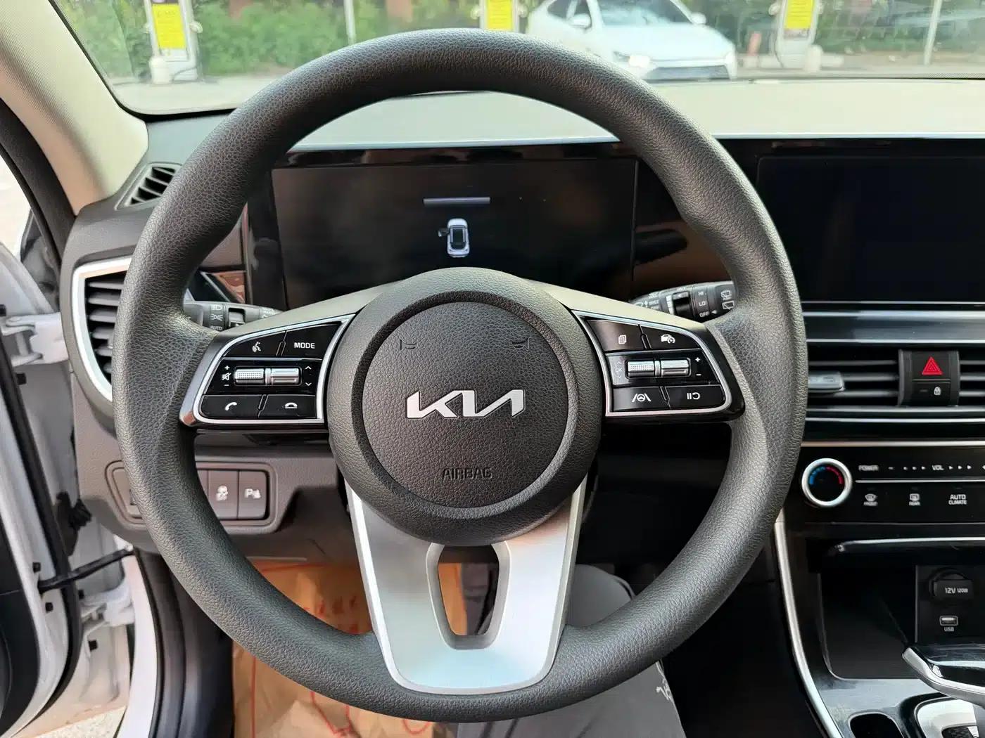 2023 Citroën Cytus 1.5L CVT Luxury Edition — миниатюра 14