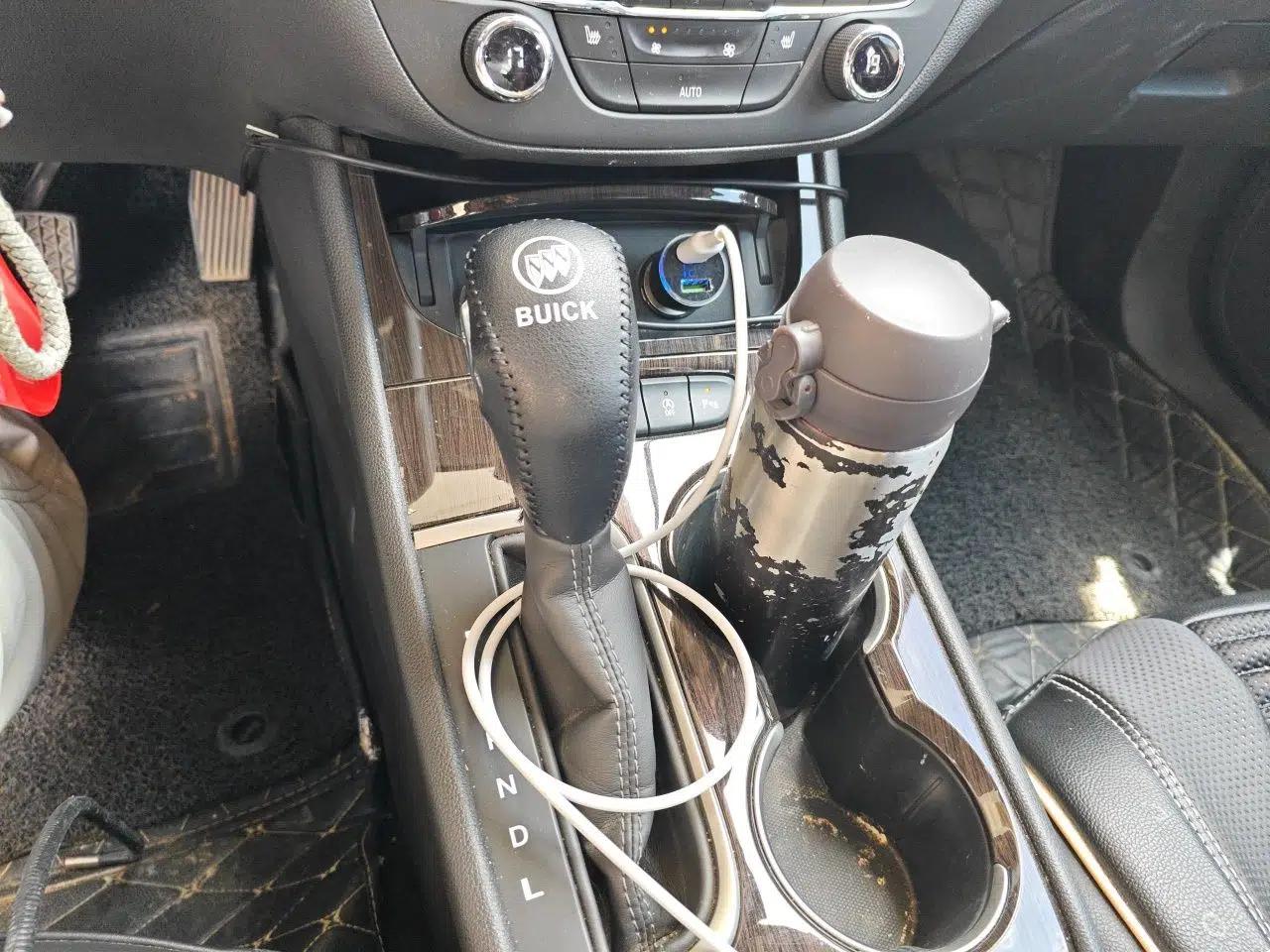 Buick Verano 2018 Sedan 20T Dual-Clutch Elite Model — миниатюра 14
