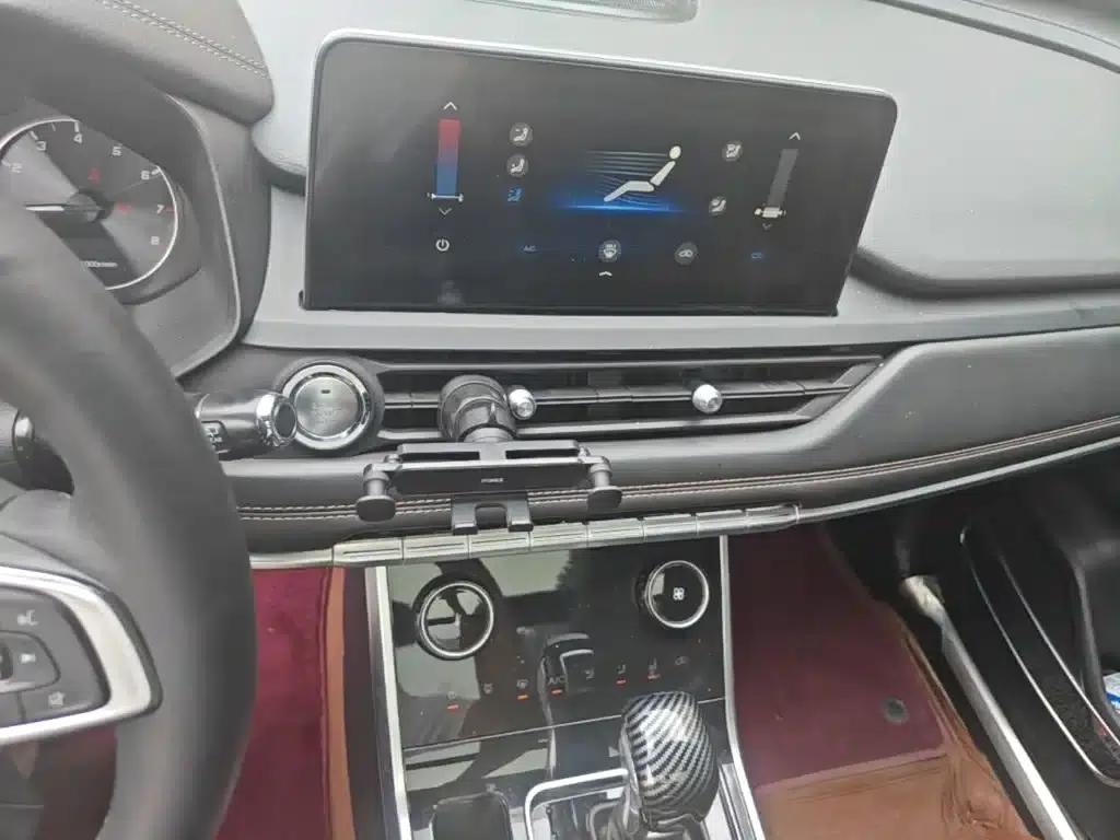 Chery Tiggo 8 2020 Classic 1.5TCI Automatic Premium Edition 7-Seater — миниатюра 13