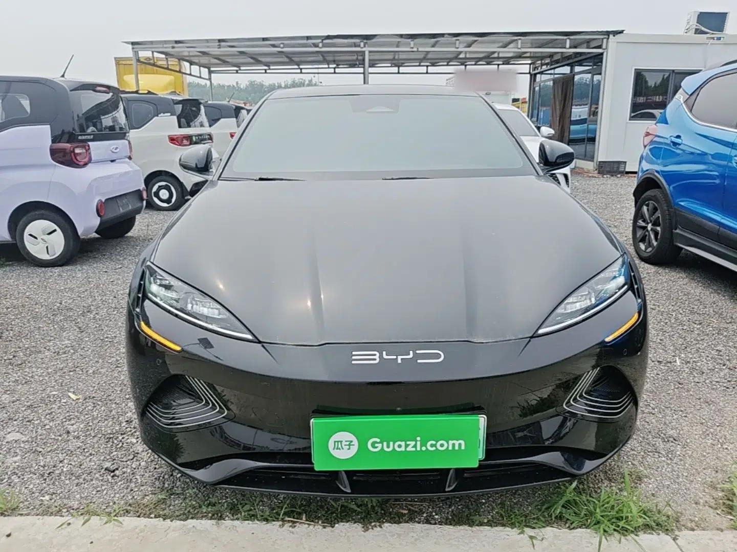 BYD Seal 2022 700 km Long-Range Rear-Wheel-Drive Version — миниатюра 2