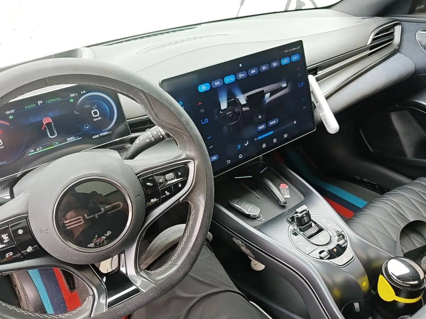 BYD Seal 2022 700 km Long-Range Rear-Wheel-Drive Version — миниатюра 12