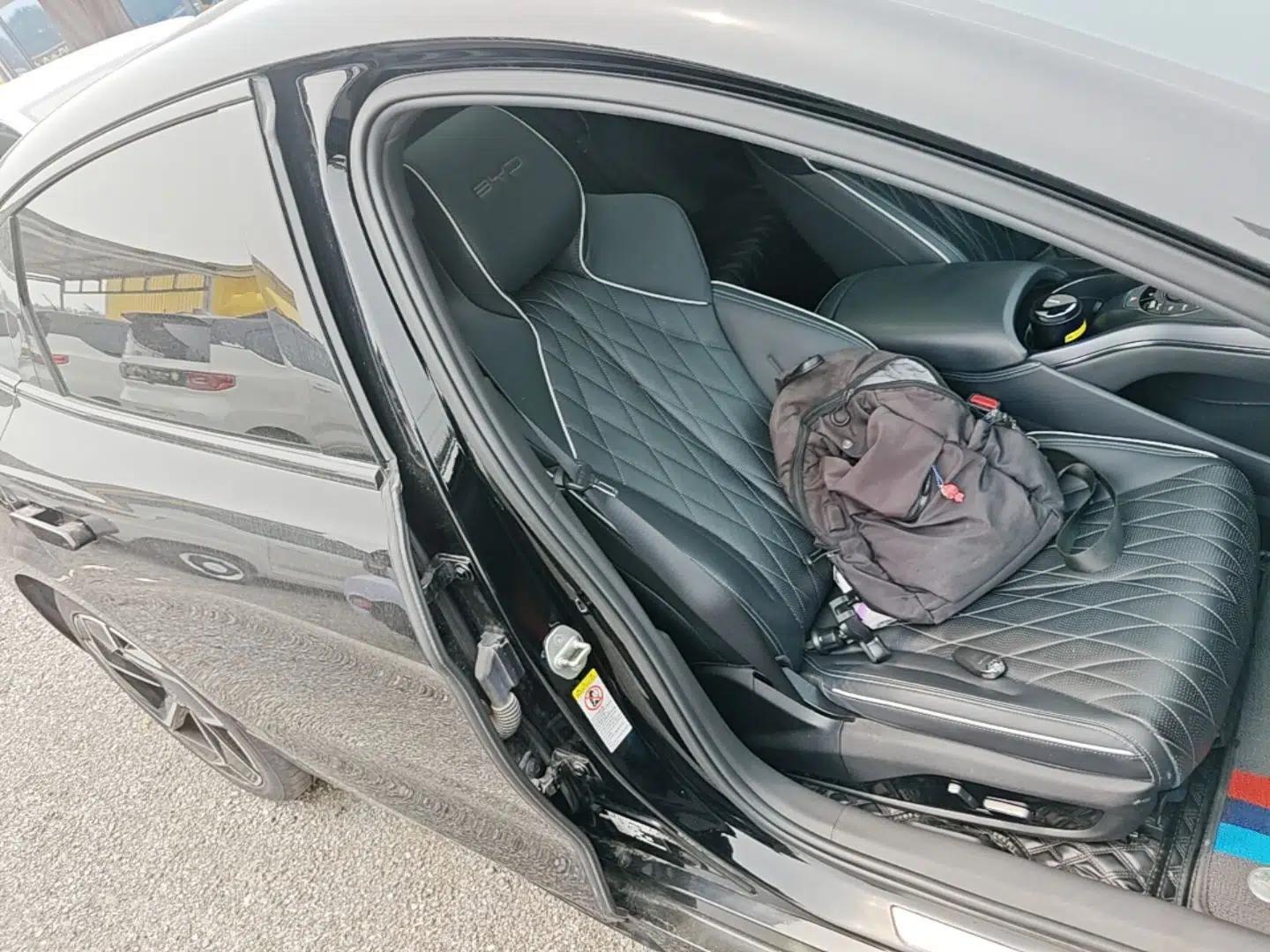 BYD Seal 2022 700 km Long-Range Rear-Wheel-Drive Version — миниатюра 19