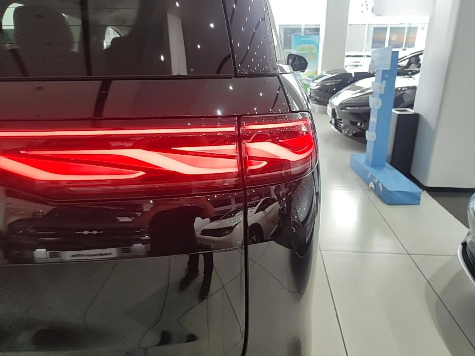 BYD M9 2025 1060 Navigation Edition — миниатюра 9
