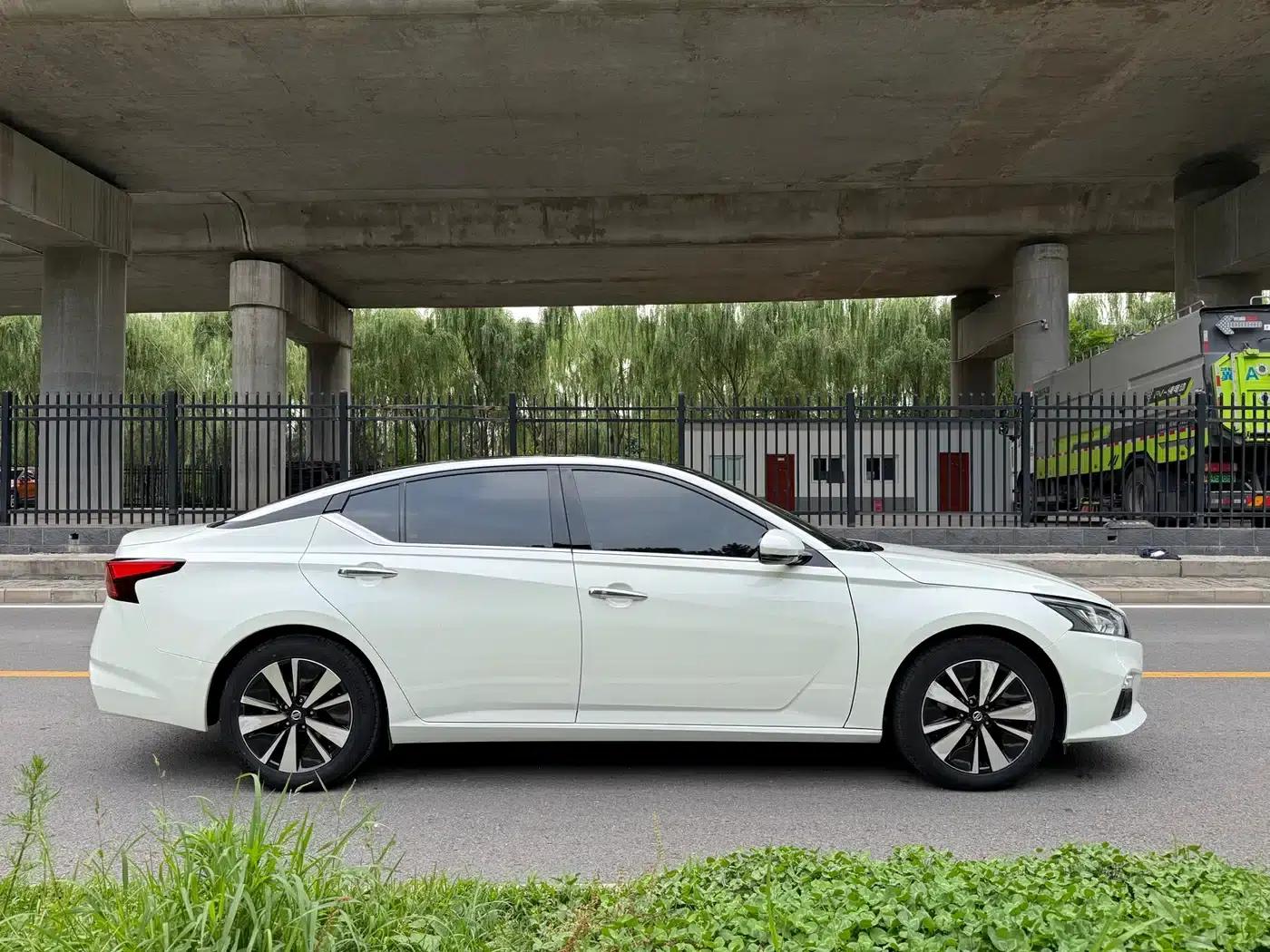 Teana 2021 2.0L XL Comfort Edition — миниатюра 4