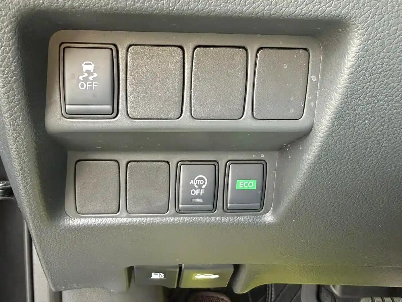 Nissan X-Trail 2023 Classic 2.0L 2WD Intelligent Connectivity Premium Edition — миниатюра 5