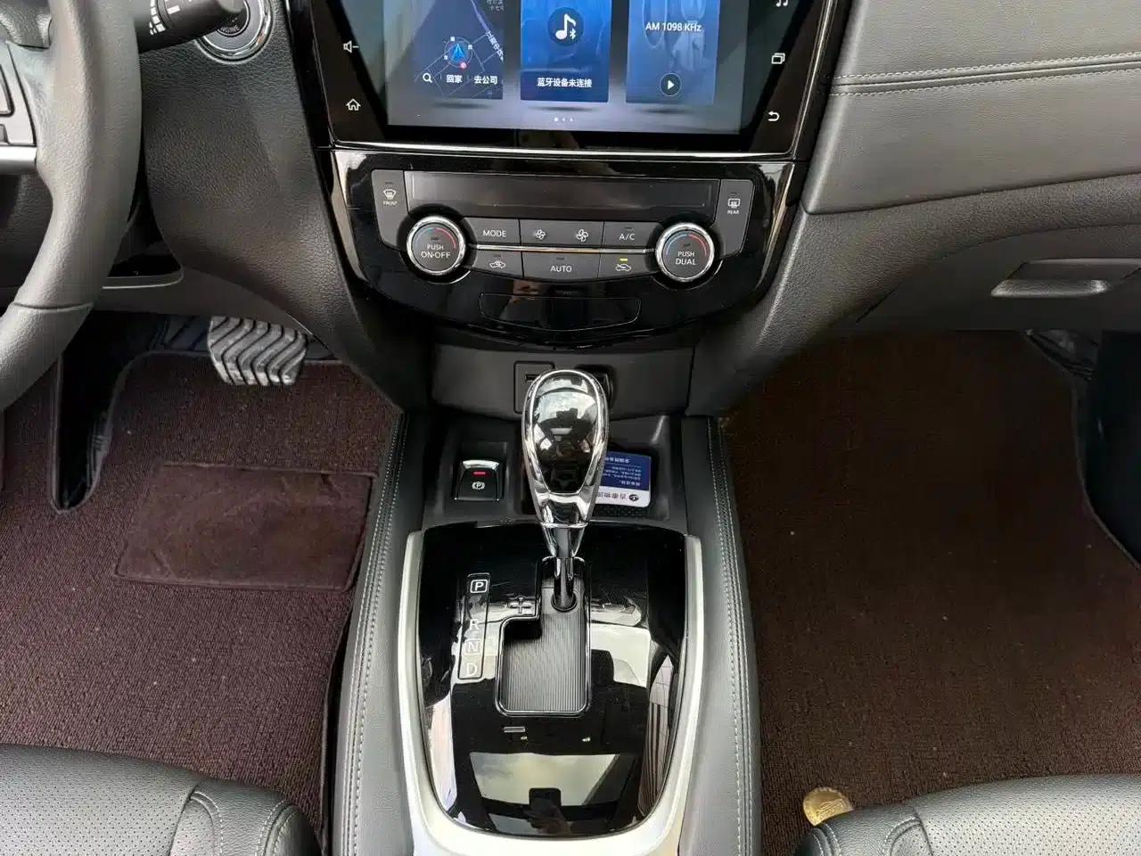 Nissan X-Trail 2023 Classic 2.0L 2WD Intelligent Connectivity Premium Edition — миниатюра 8