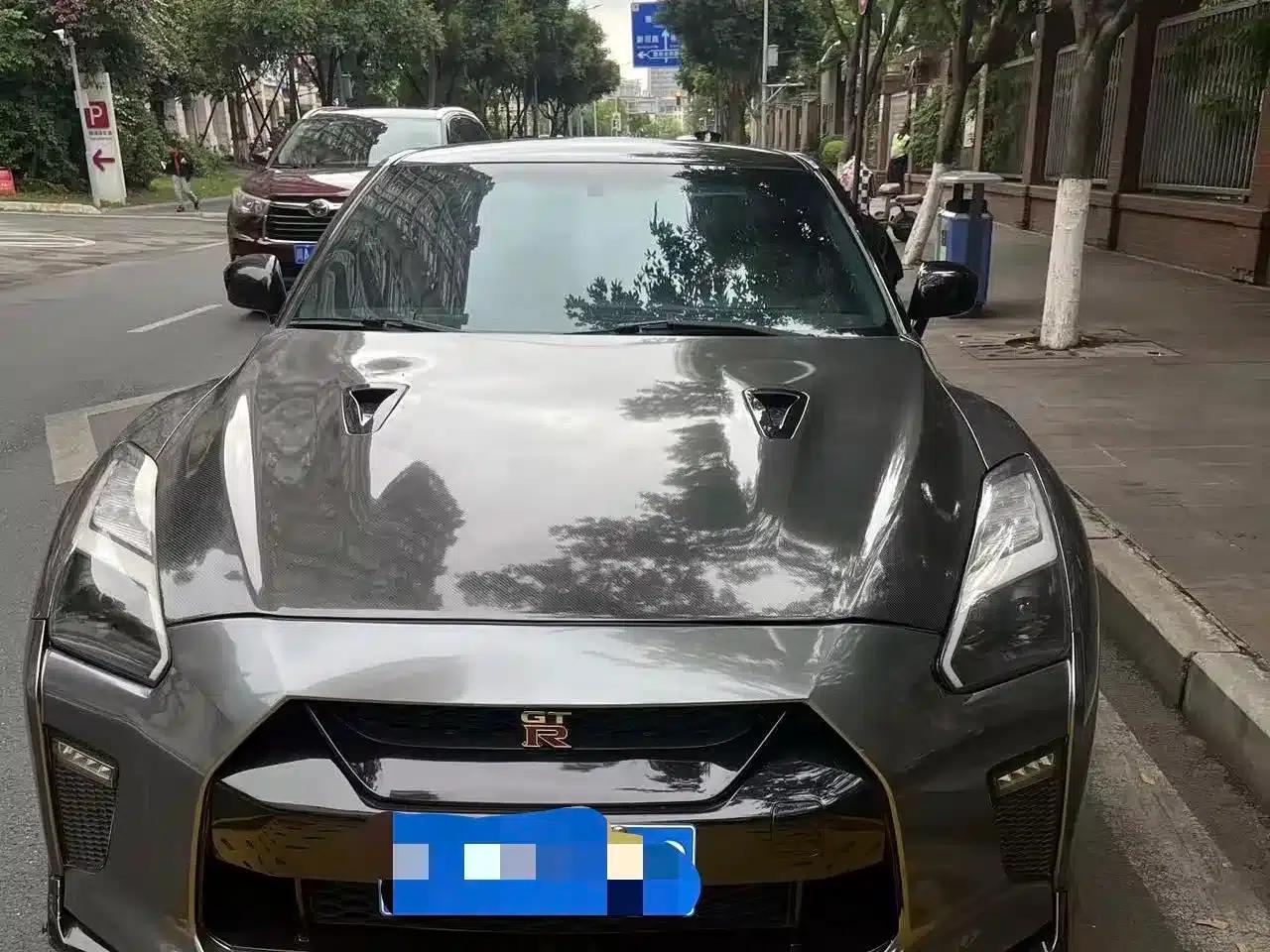 2012 Nissan GT-R 3.8T Premium Edition — миниатюра 1
