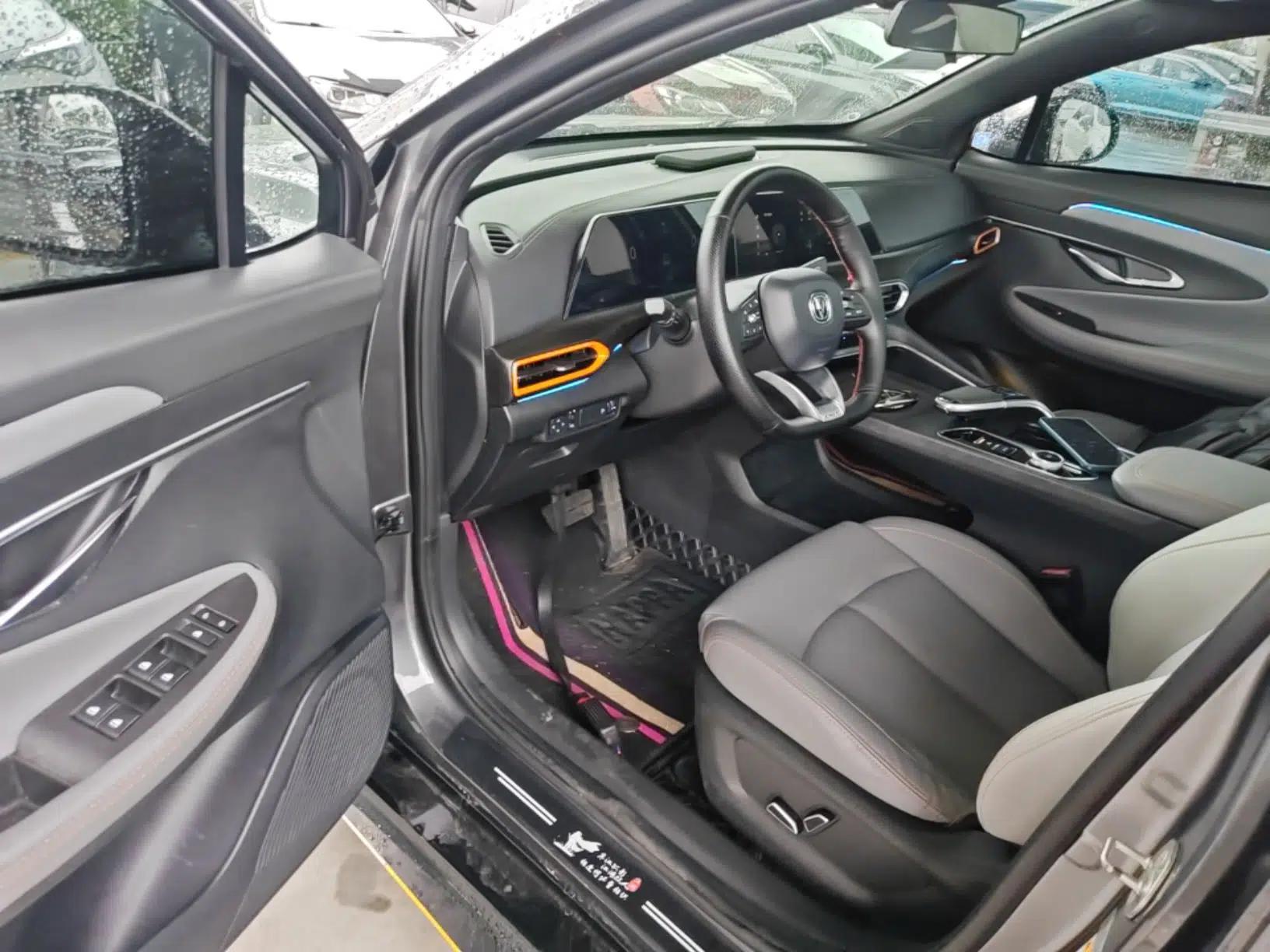CHANGAN UNI-T 2022 1.5T Prestige Version — миниатюра 23