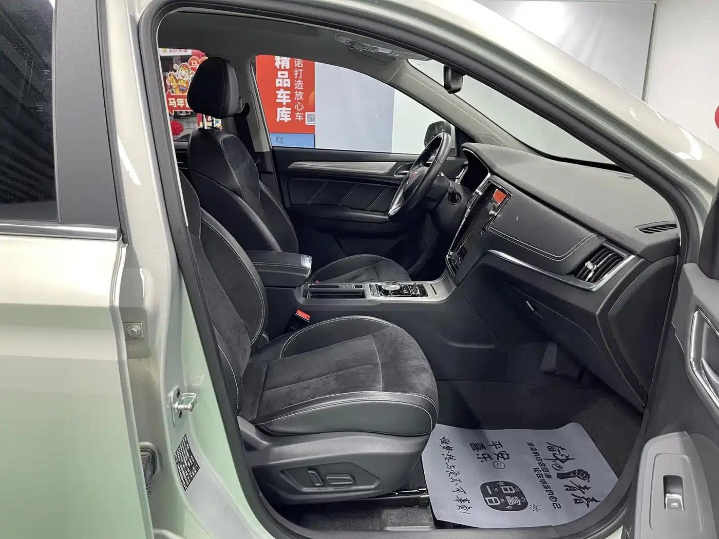 Roewe RX5 New Energy 2017 ERX5 EV400 Electric Internet Flagship Edition — миниатюра 22