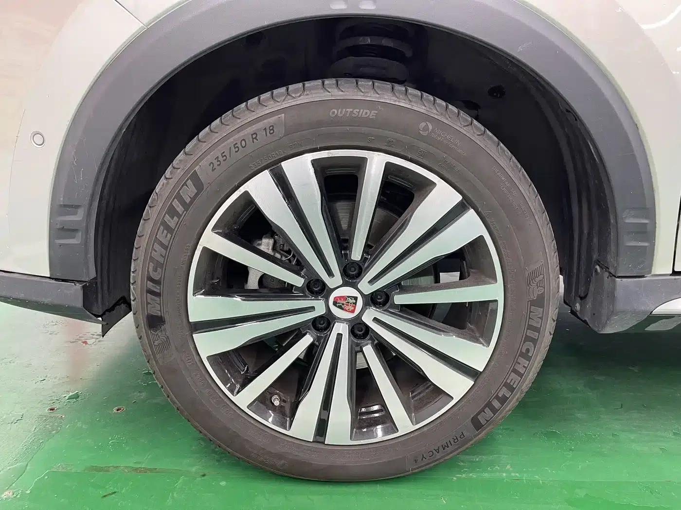 Roewe RX5 New Energy 2017 ERX5 EV400 Electric Internet Flagship Edition — миниатюра 29