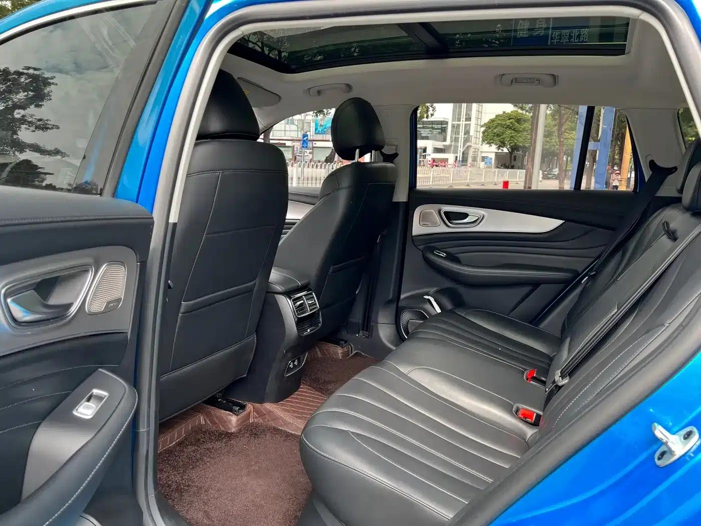 Roewe RX5 MAX 2021 Supreme Series 400TGI Automatic Intelligent Cockpit Premium Edition — миниатюра 19