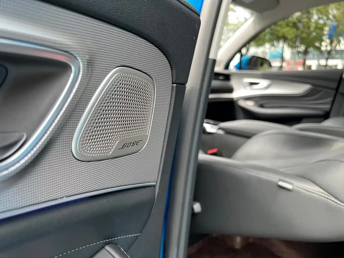 Roewe RX5 MAX 2021 Supreme Series 400TGI Automatic Intelligent Cockpit Premium Edition — миниатюра 28