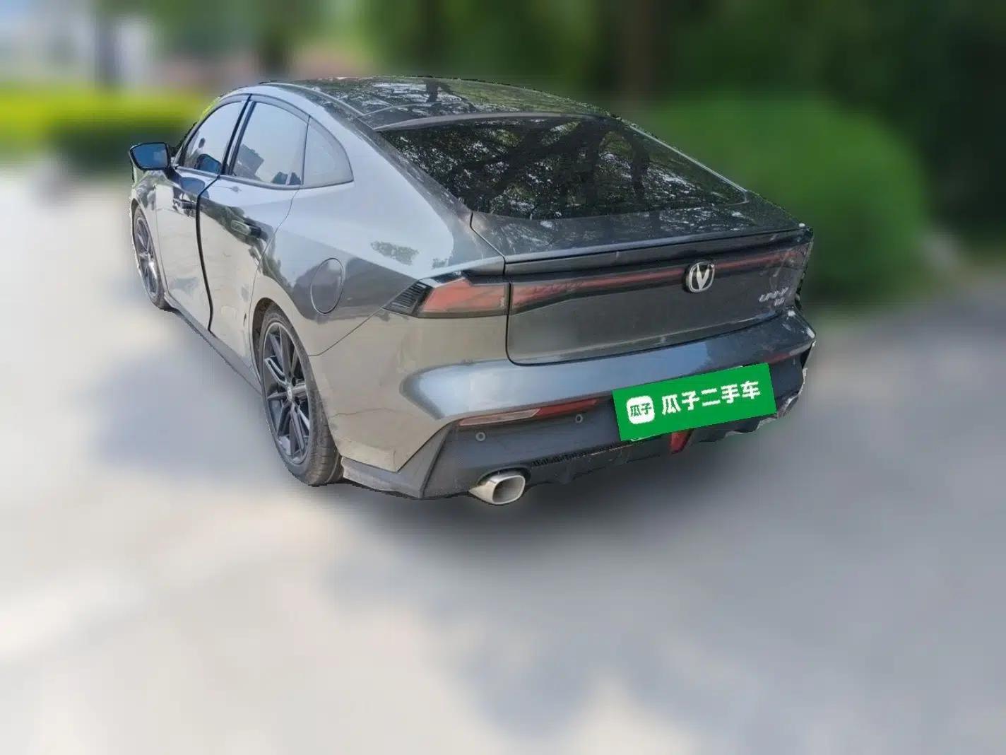 CHANGAN UNI-V iDD 2023 ZhiDian iDD 1.5T 113km Smart & Fun Version — миниатюра 4