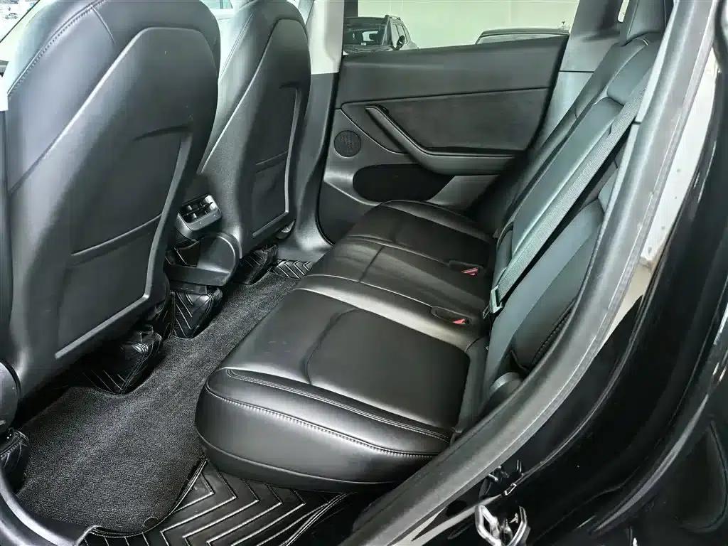 Model Y 2022 Facelift Rear-Wheel Drive Version — миниатюра 8