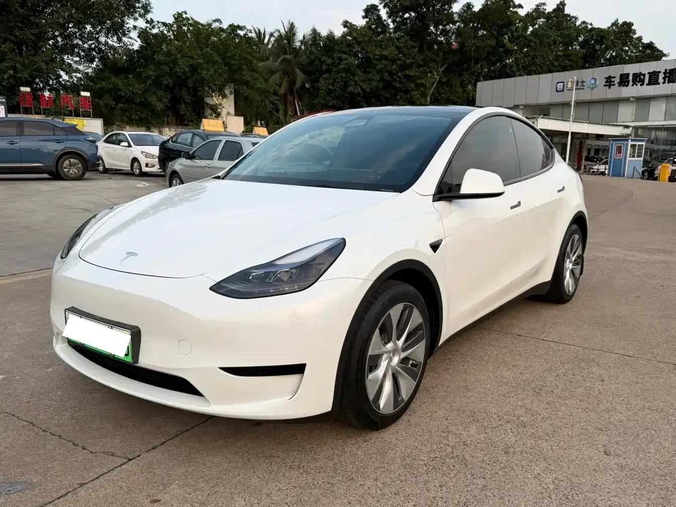 Model Y 2022 Facelift Rear-Wheel Drive Version — миниатюра 1