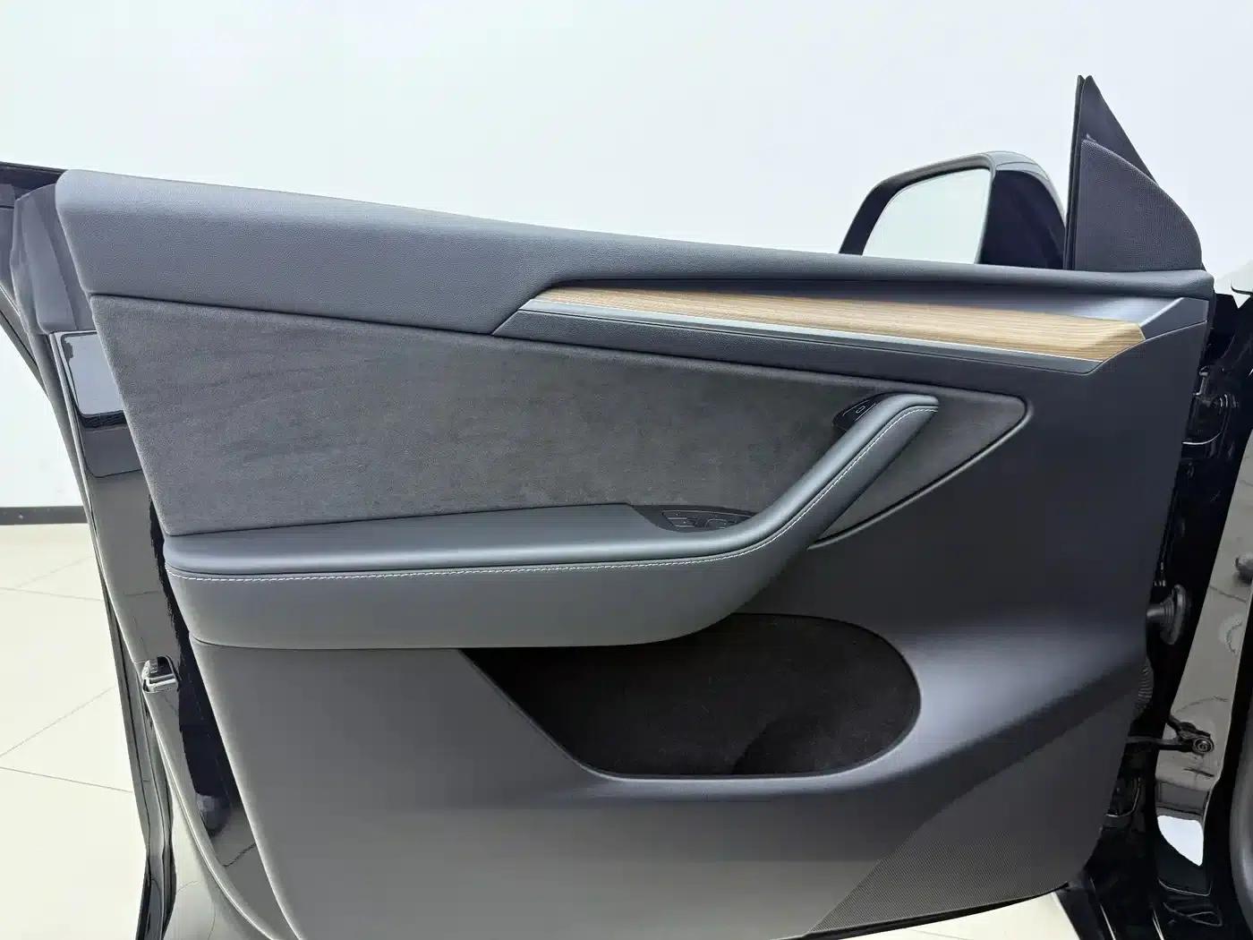 Model Y 2021 Standard Range Rear-Wheel Drive — миниатюра 13