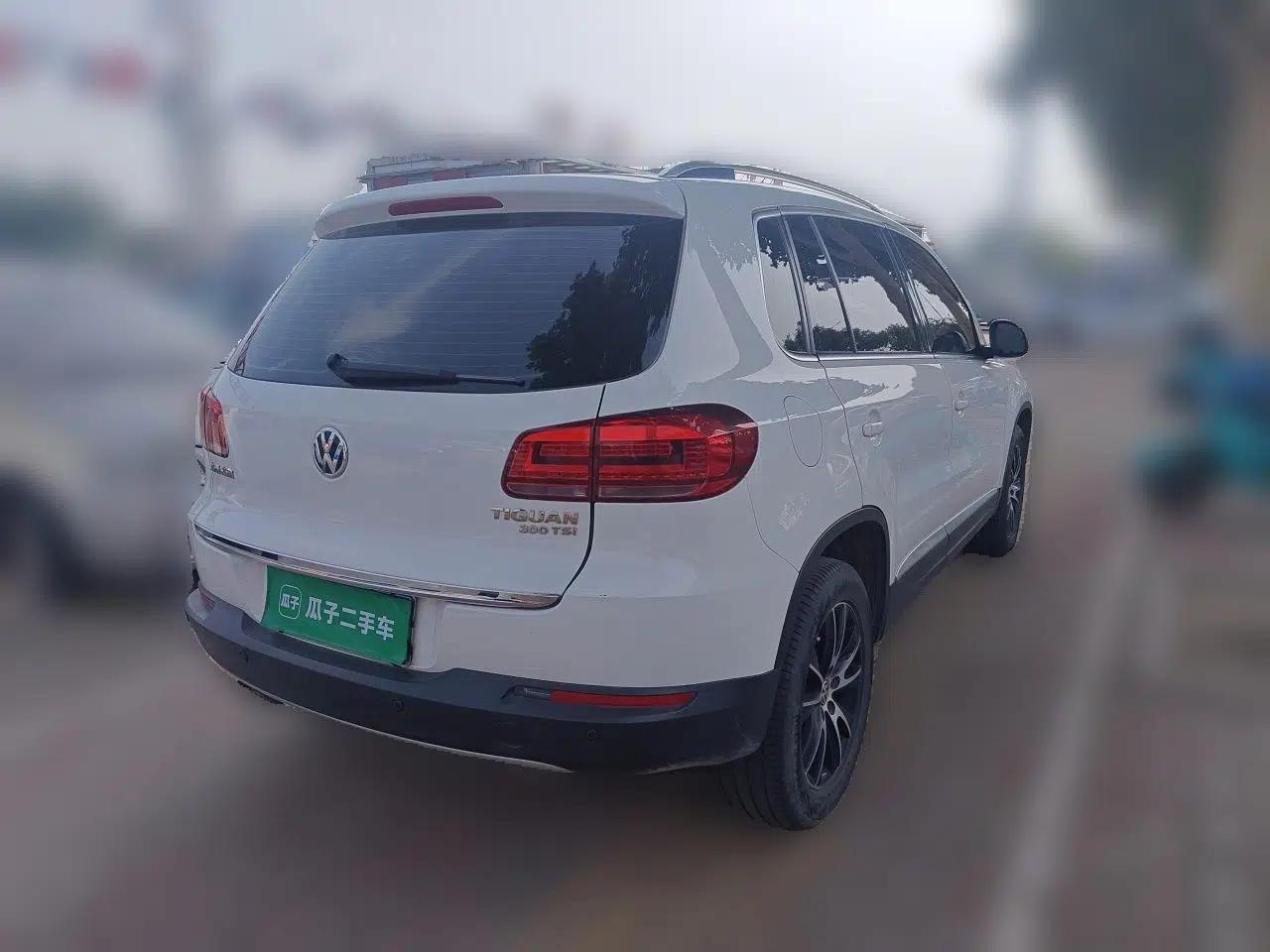 Volkswagen Tiguan 2016 300TSI Automatic Two-Wheel Drive Luxury Edition — миниатюра 6