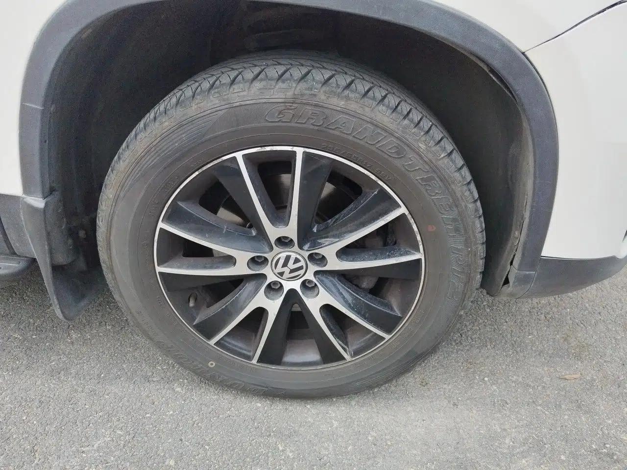 Volkswagen Tiguan 2016 300TSI Automatic Two-Wheel Drive Luxury Edition — миниатюра 8