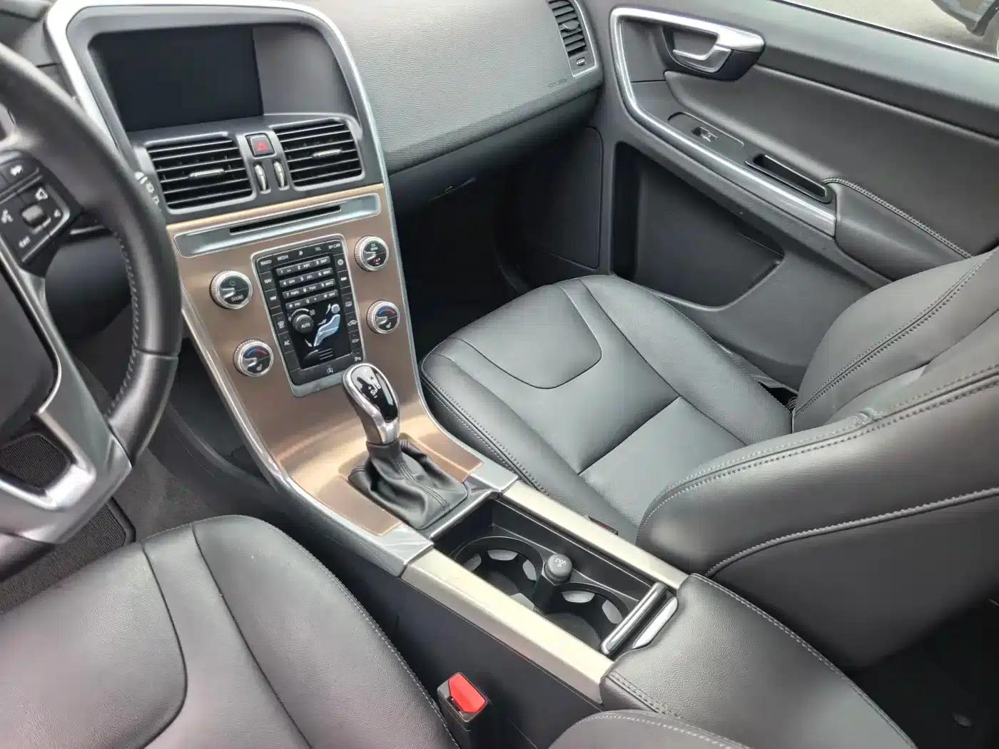 2017 Volvo XC60 T5 Smart Upgrade Edition — миниатюра 14