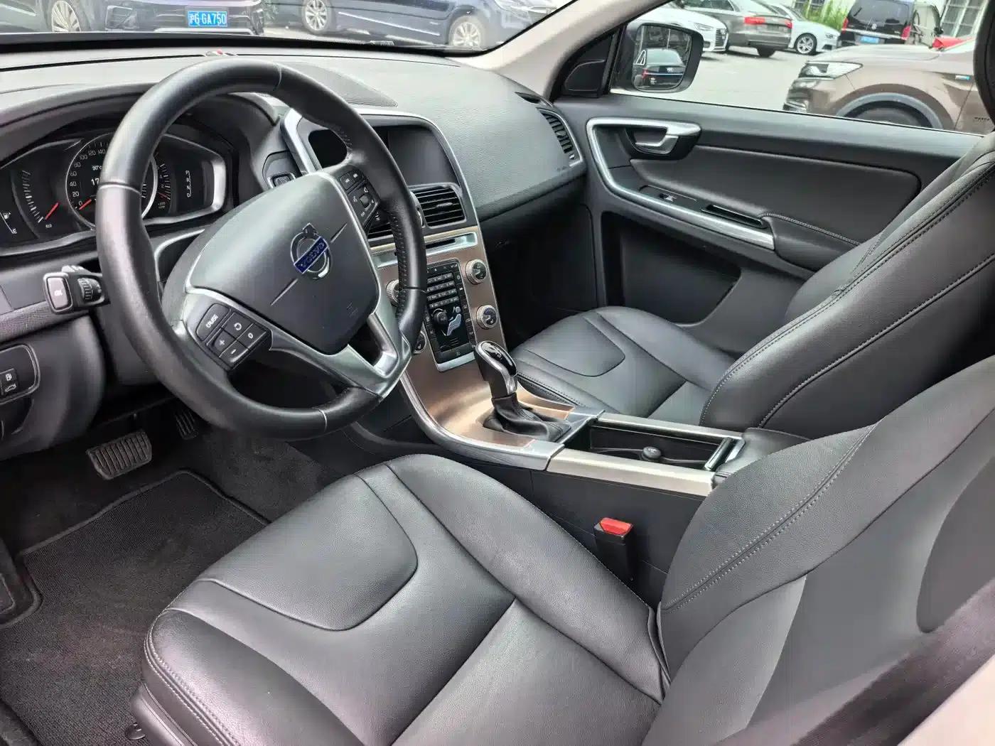 2017 Volvo XC60 T5 Smart Upgrade Edition — миниатюра 15