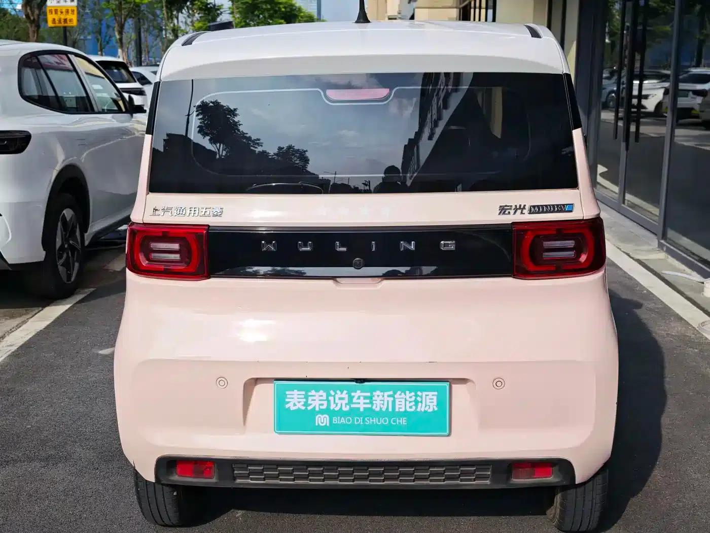 Hongguang MINIEV 2021 Macaron Premium Edition (Lithium Iron Phosphate) — миниатюра 5