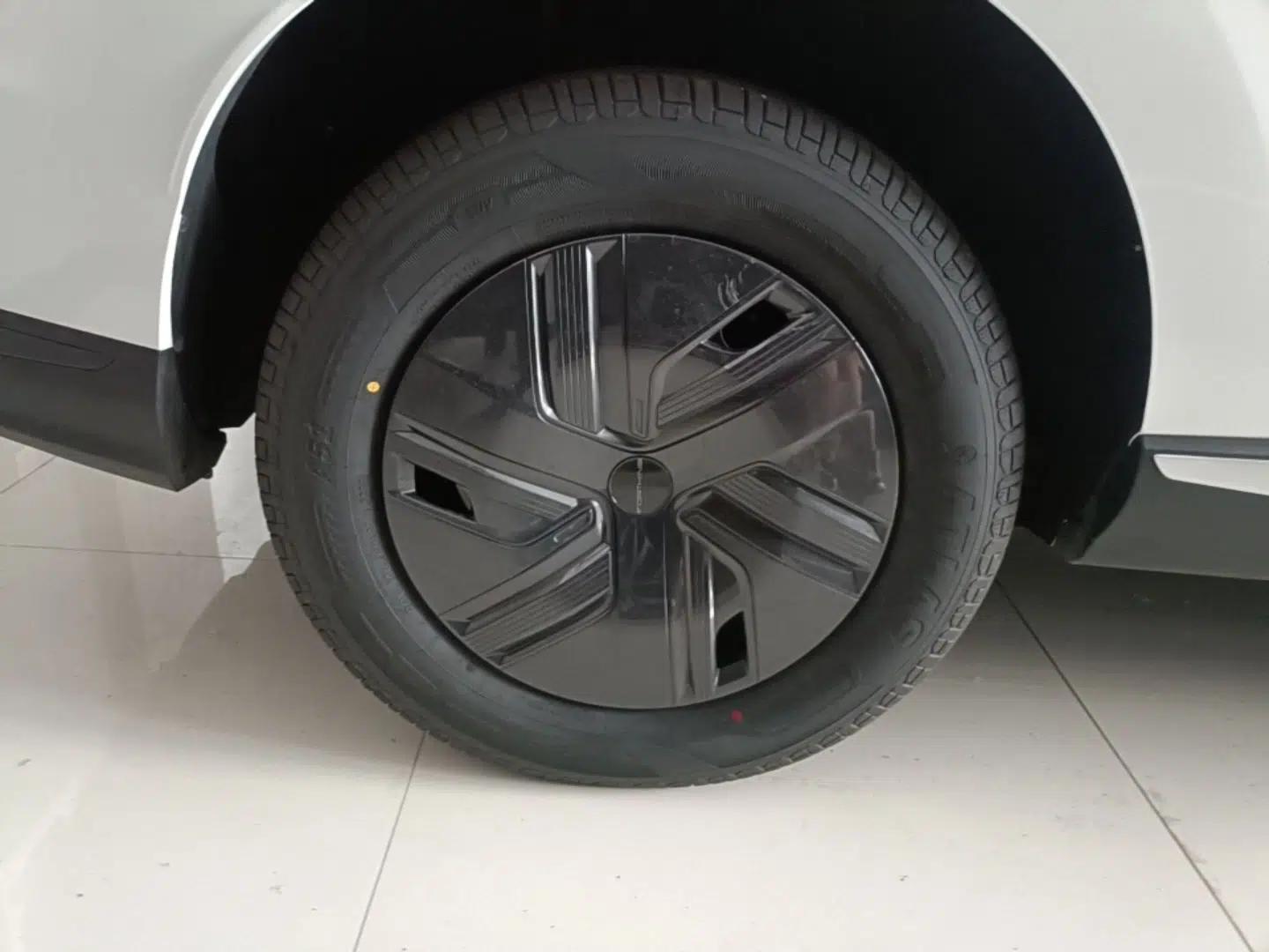 FORTHING Xinghai X5 2025 Model, 530 Executive Edition — миниатюра 11
