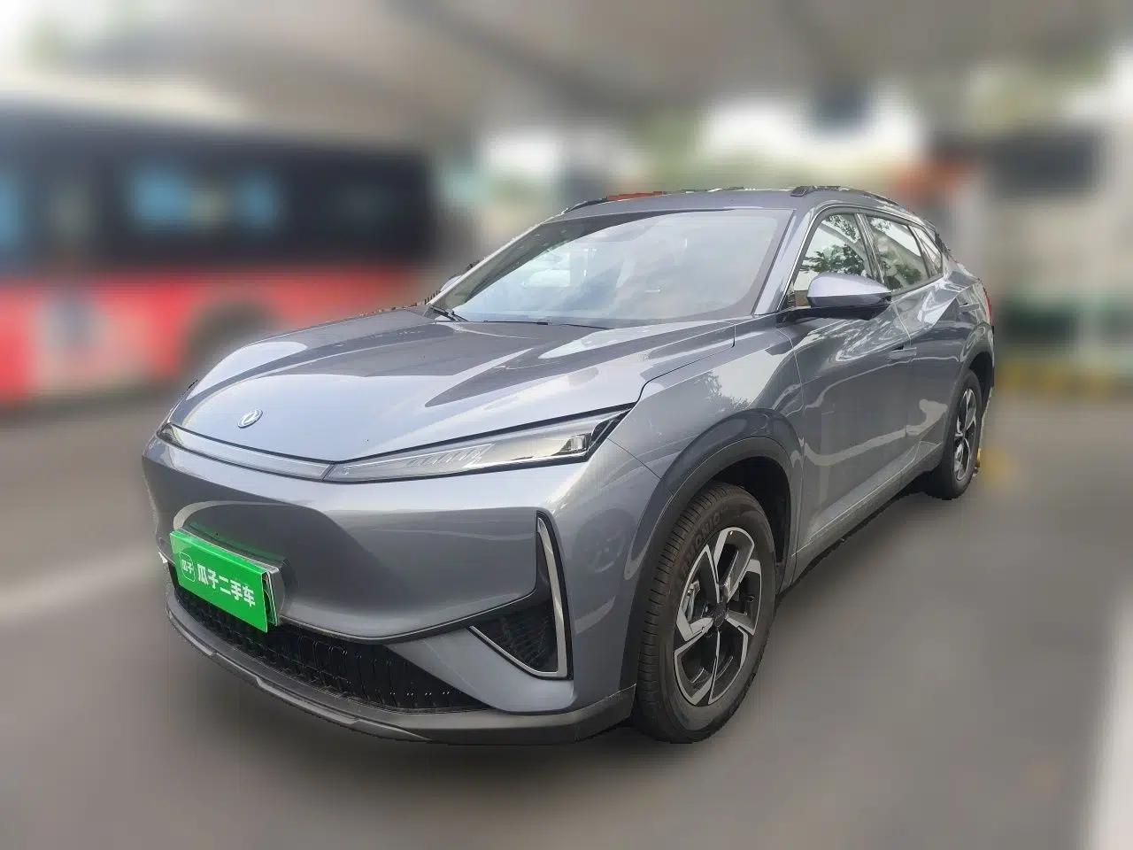 Dongfeng Aeolus L7 New Energy 2026 530 Prestige Edition — миниатюра 1