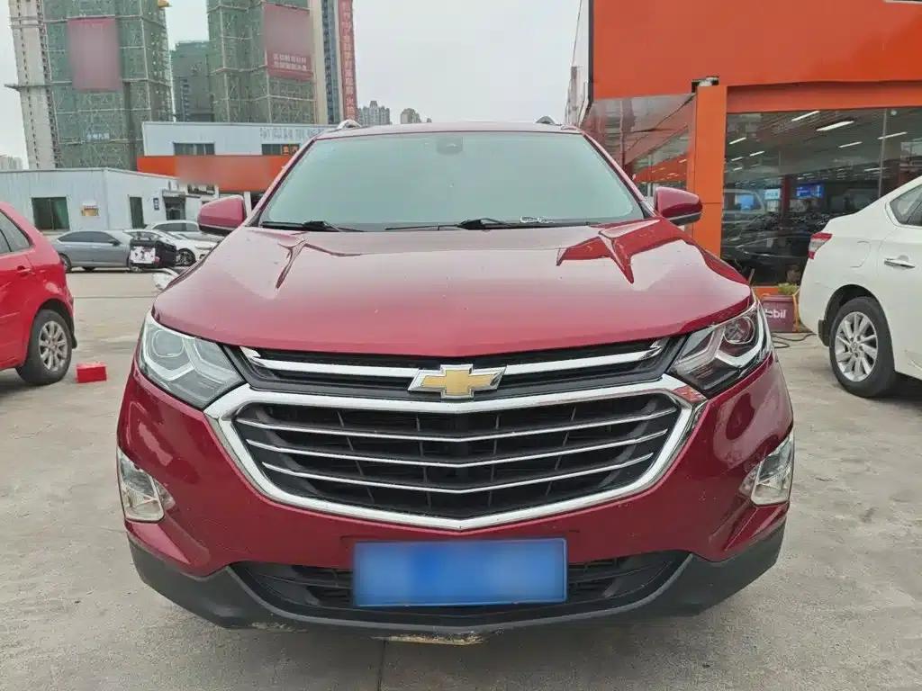 2017 Chevrolet Equinox 550T Automatic 4WD World Edition — миниатюра 3