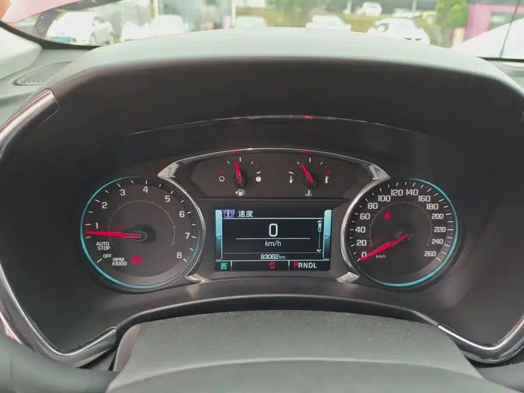 2017 Chevrolet Equinox 550T Automatic 4WD World Edition — миниатюра 8