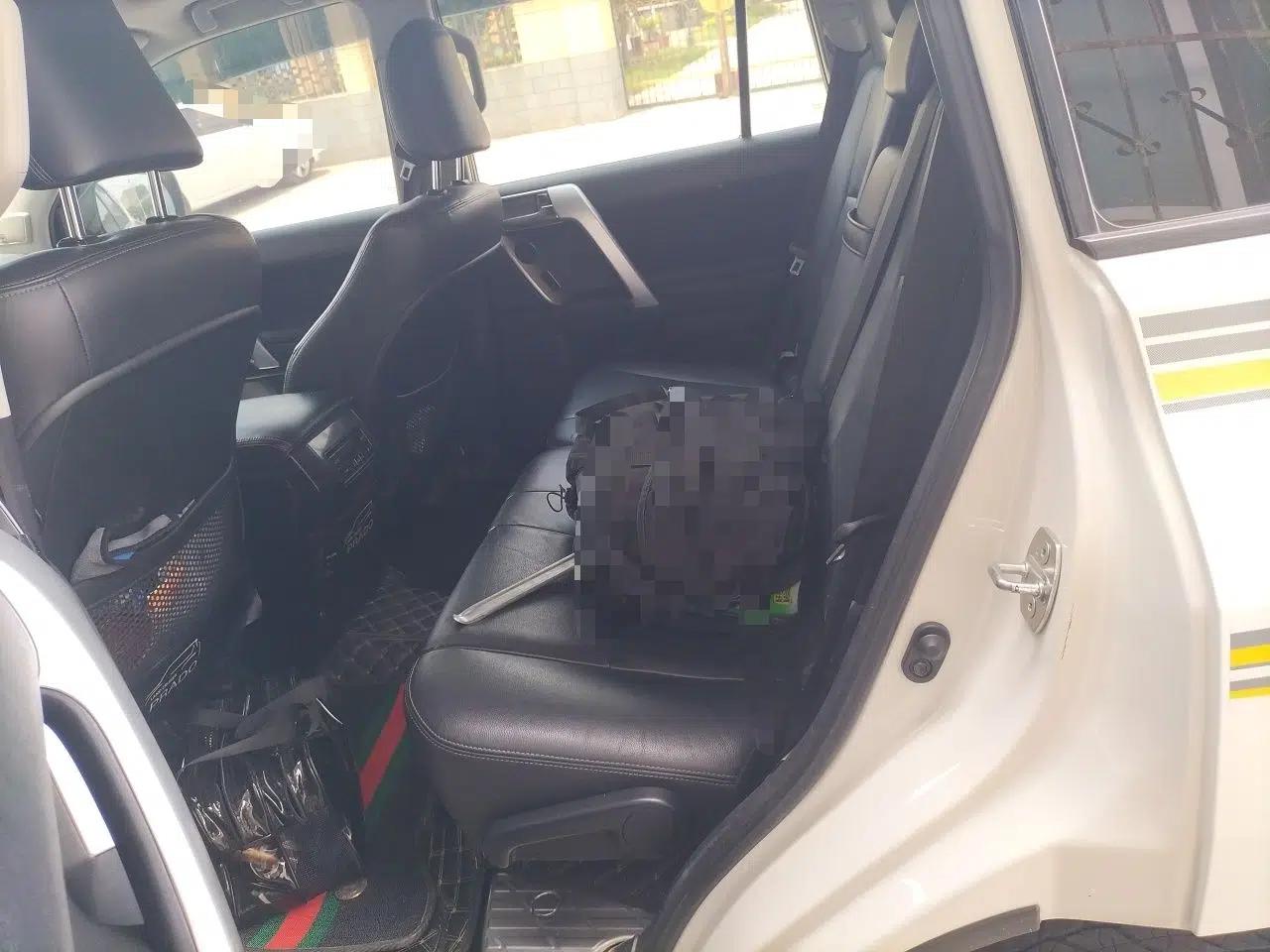 Toyota Prado 2016 2.7L Automatic Luxury Edition — миниатюра 17