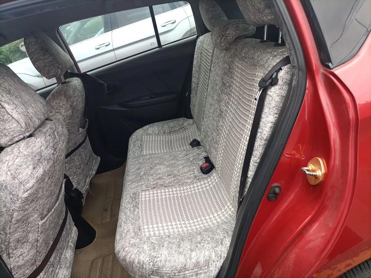 Toyota YARiS L Zhi Xuan 2014 1.3E Manual Charm Edition — миниатюра 17