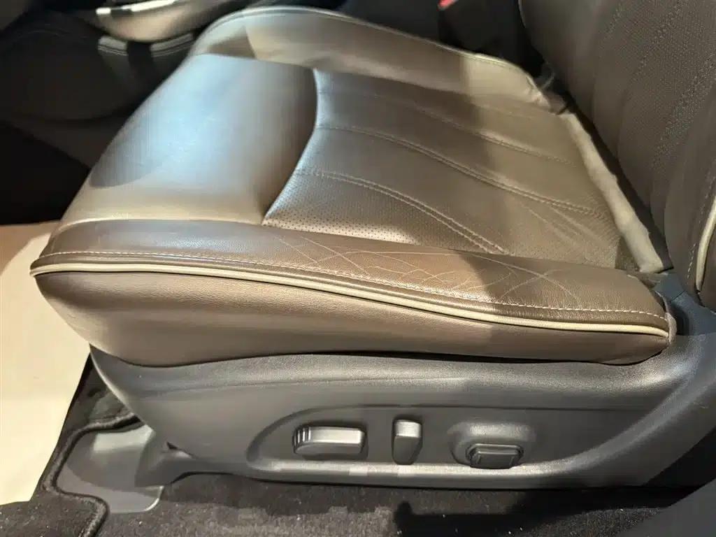 2016 Infiniti QX60 Imported Model 2.5 S/C Hybrid 2WD Premium Edition (China V Emission Standard) — миниатюра 11