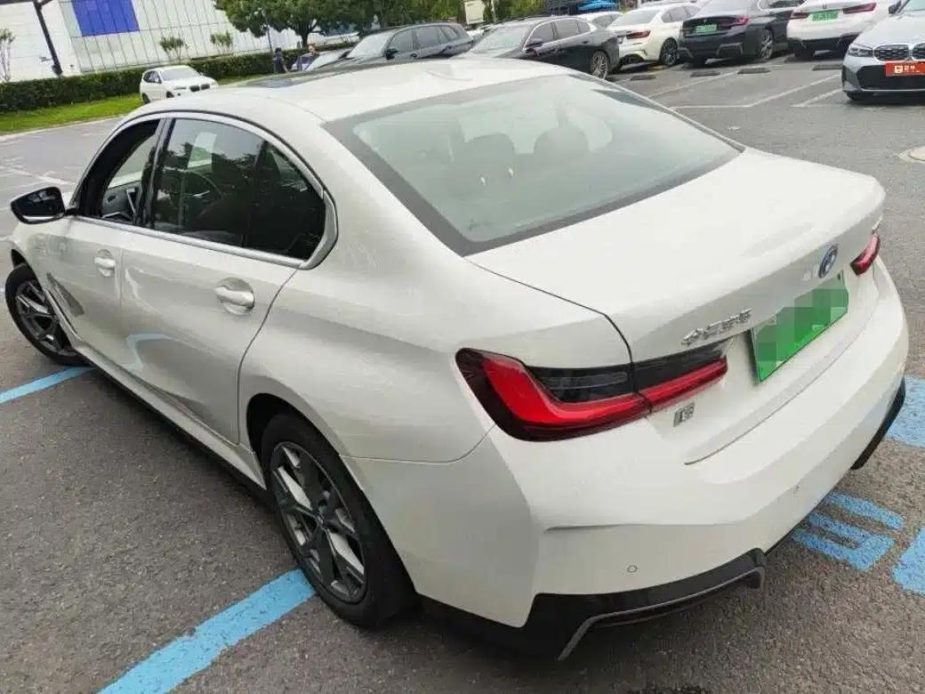 BMW i3 2022 eDrive 35L — миниатюра 2