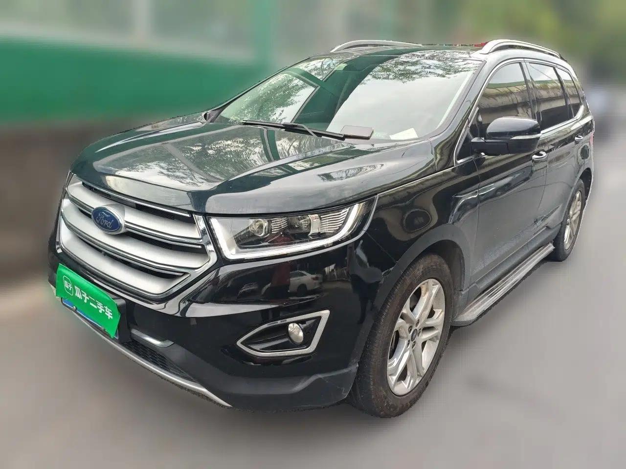 Ford Edge 2017 EcoBoost 245 Two-Wheel-Drive Sporty 7-Seater — миниатюра 1