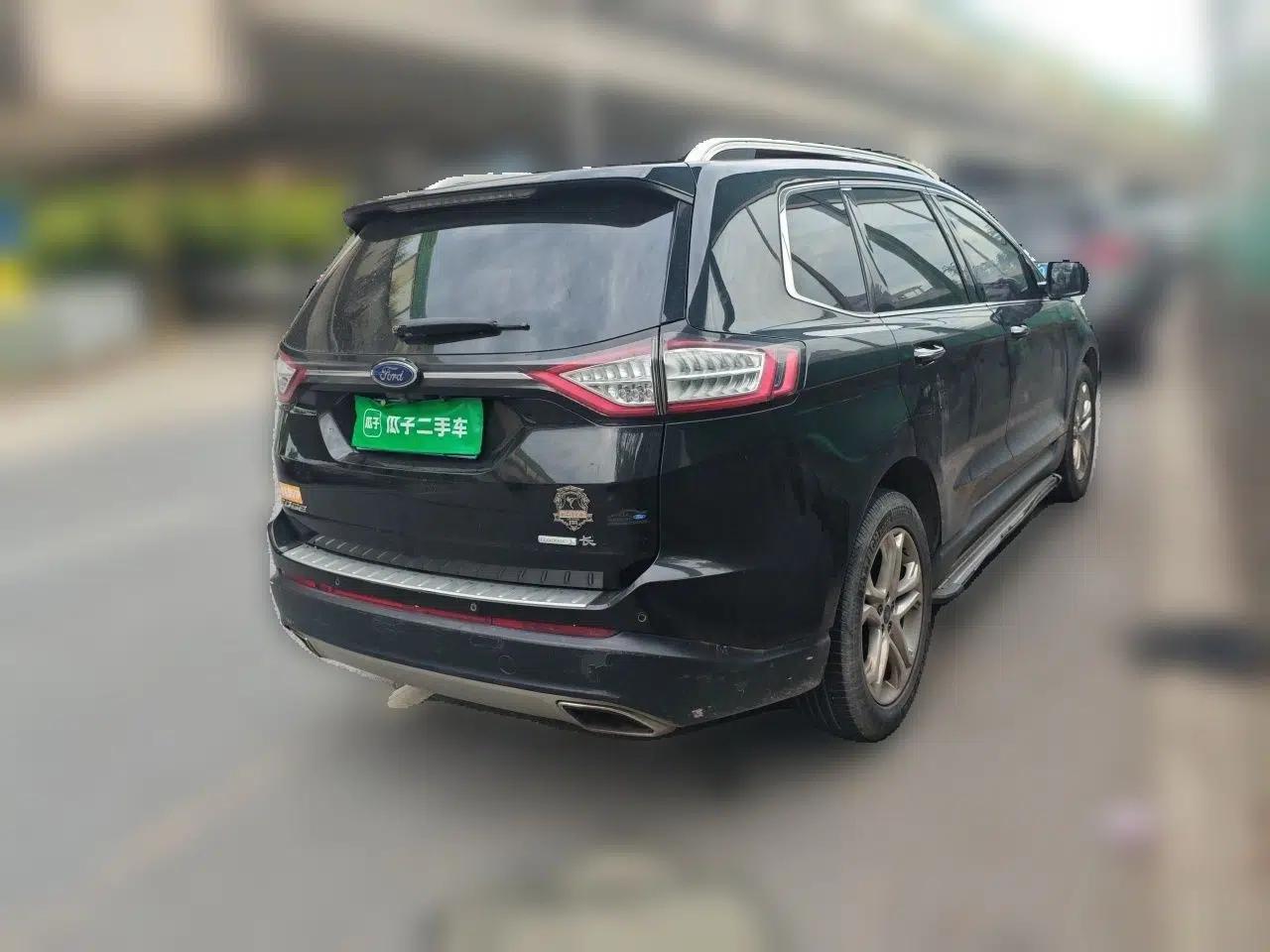 Ford Edge 2017 EcoBoost 245 Two-Wheel-Drive Sporty 7-Seater — миниатюра 6