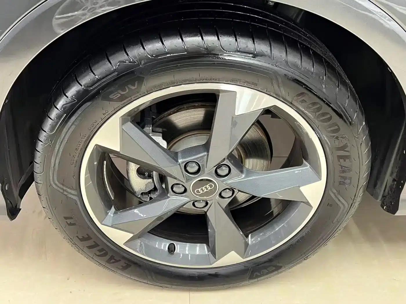 Audi Q3 2023 35 TFSI Fashion Dynamic (1.4T) — миниатюра 25