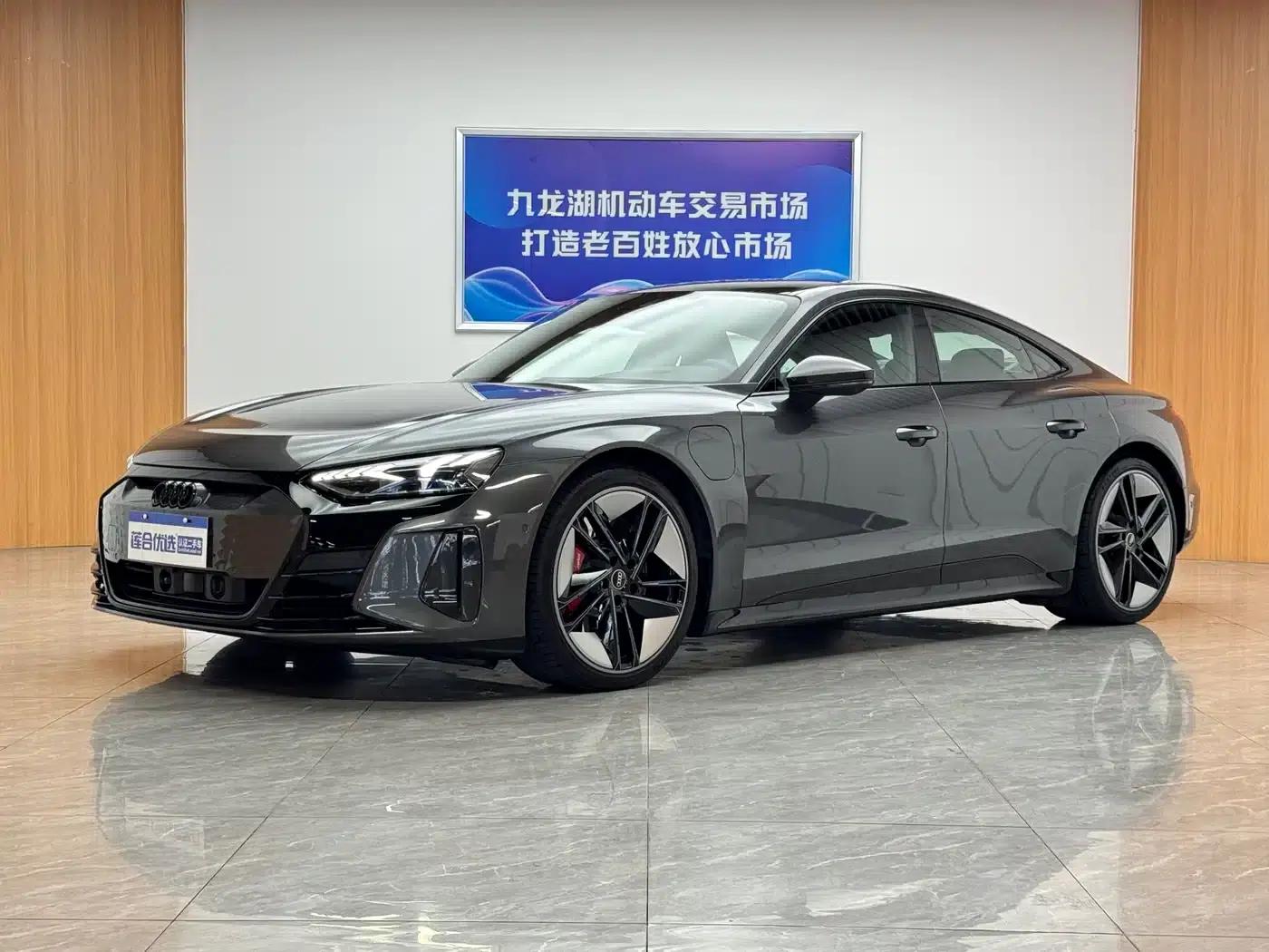 Audi RS e-tron GT 2023 Base Model — миниатюра 1